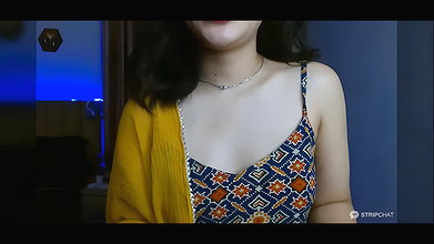 Salwar boobs sexy girl showing leaked video